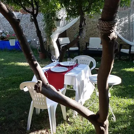 Ithaka Vacacional Guest house 3*